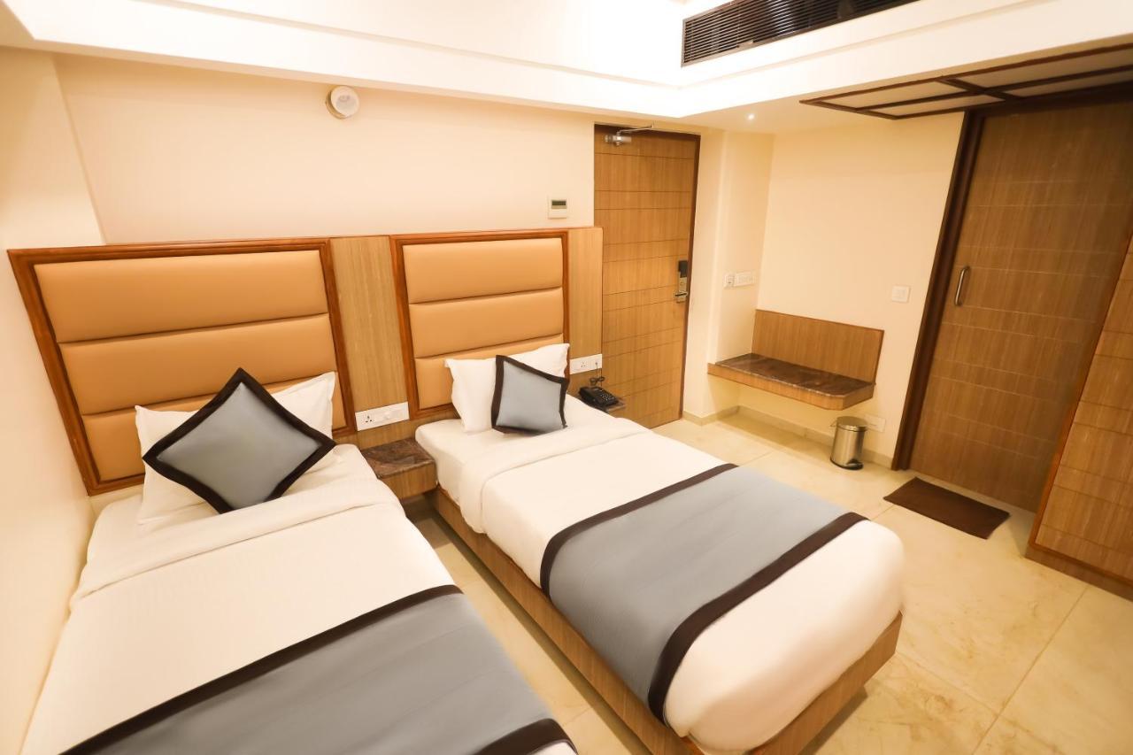 Hotel Grand Sabarees Мадурай Екстериор снимка