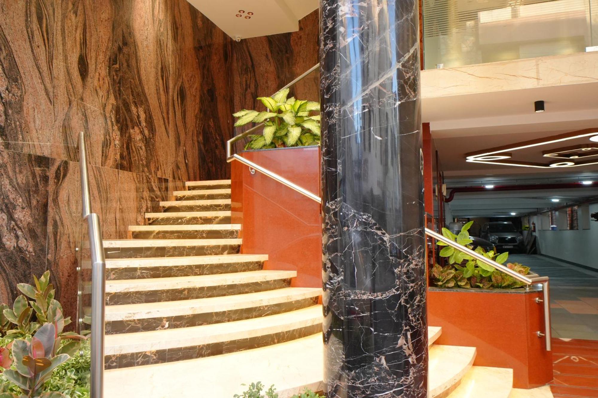 Hotel Grand Sabarees Мадурай Екстериор снимка